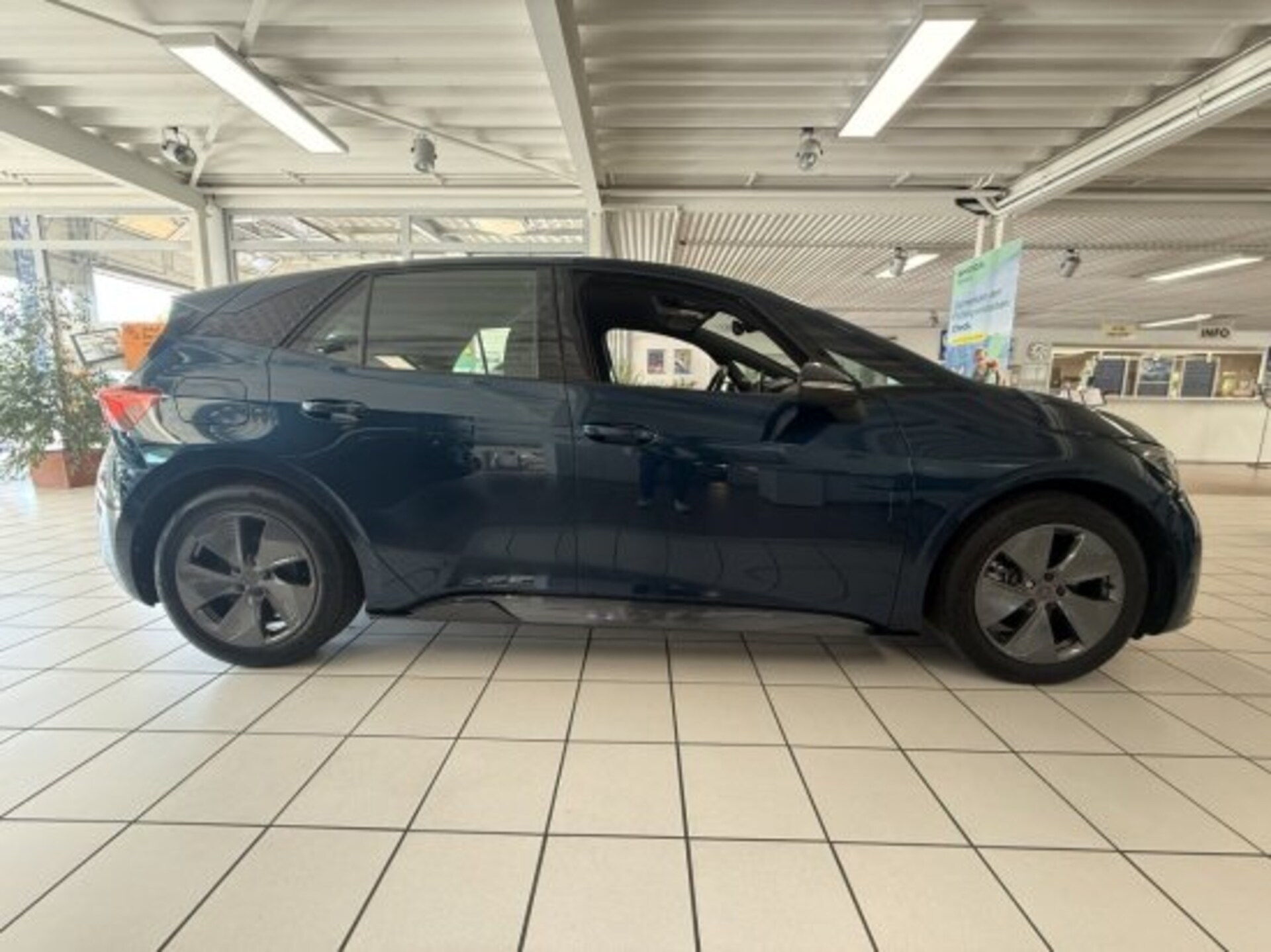 CUPRA Born