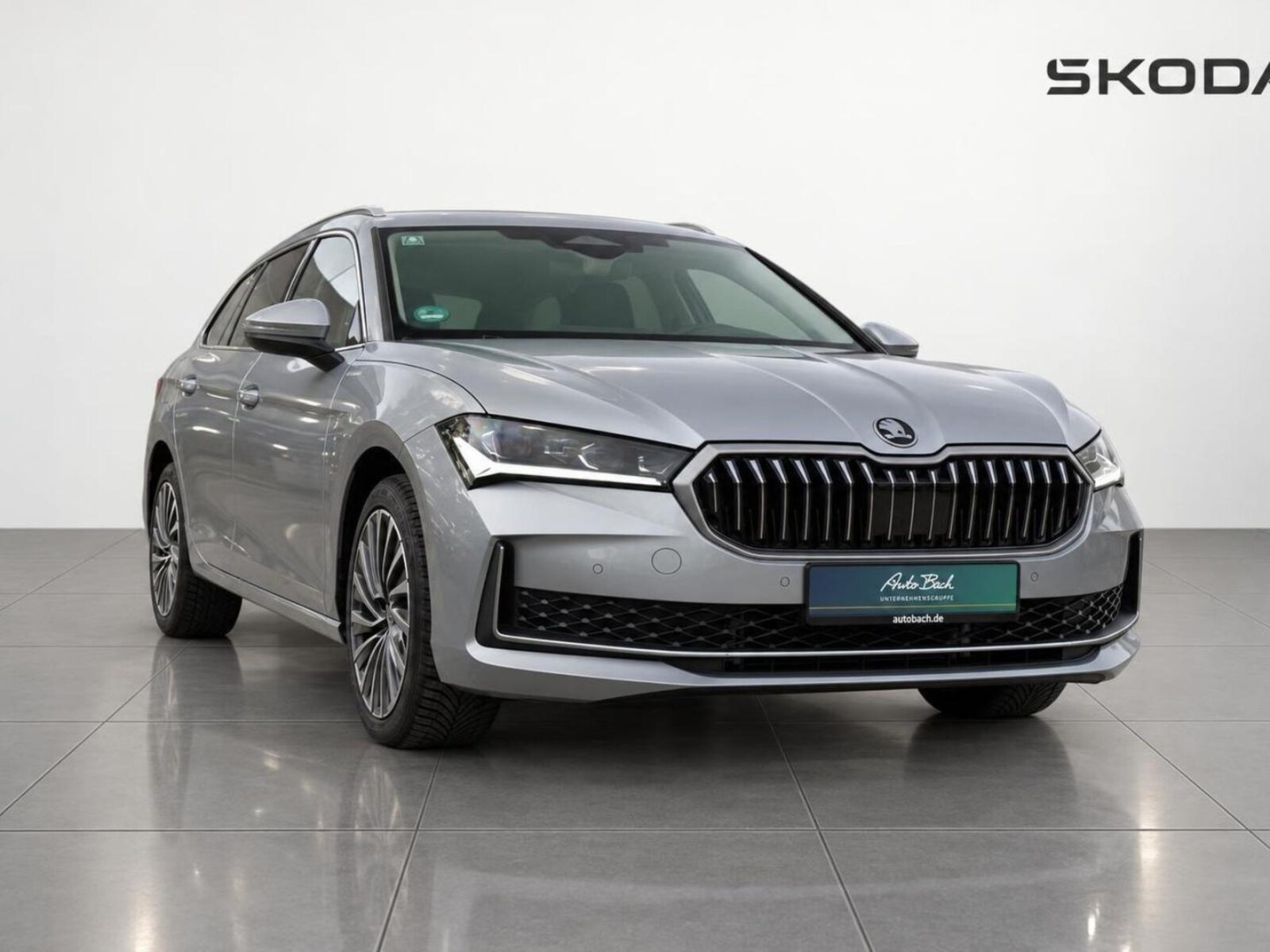 Škoda Superb Combi – Bild 3