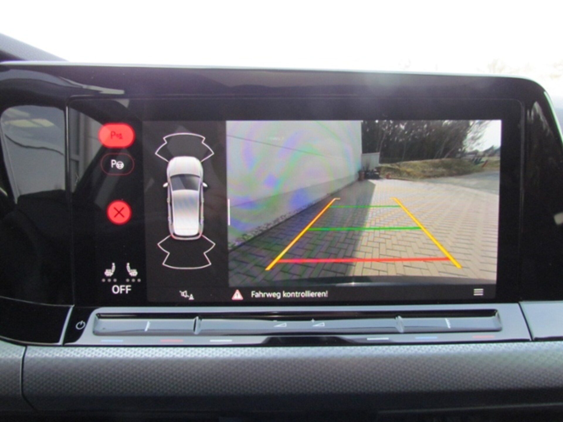 Volkswagen Golf Active
