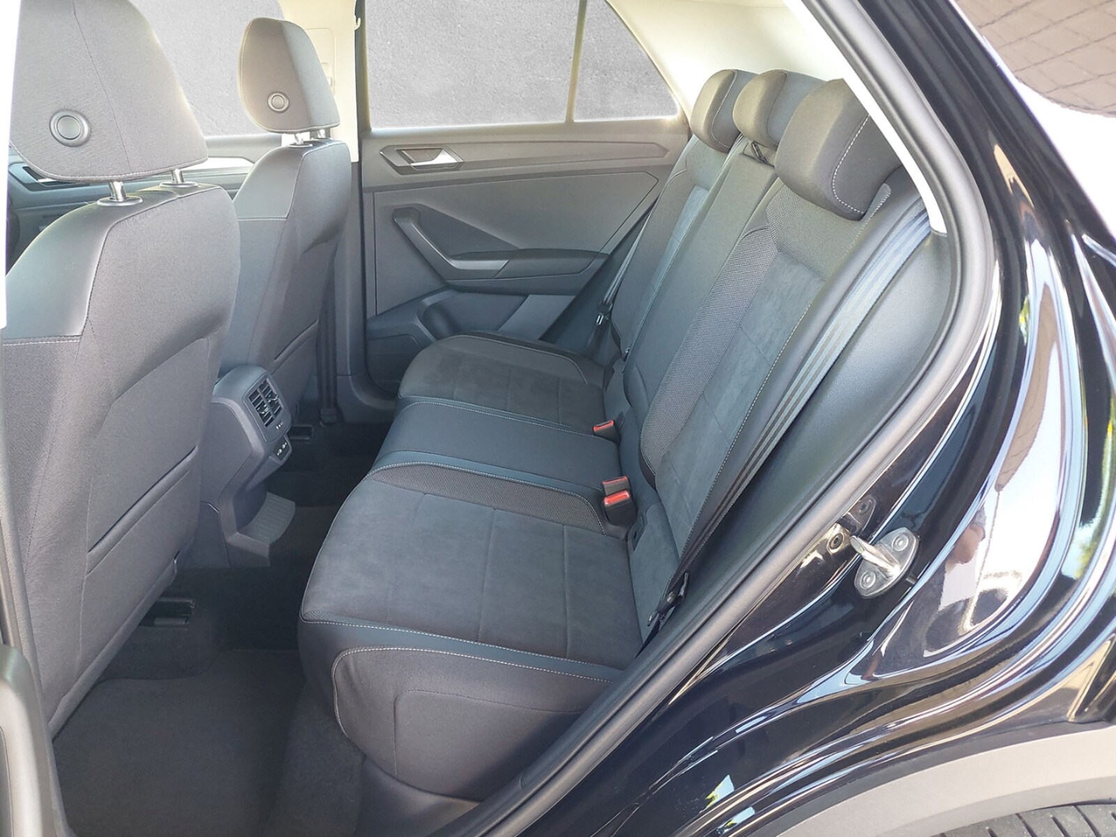 Volkswagen T-Roc – Bild 12