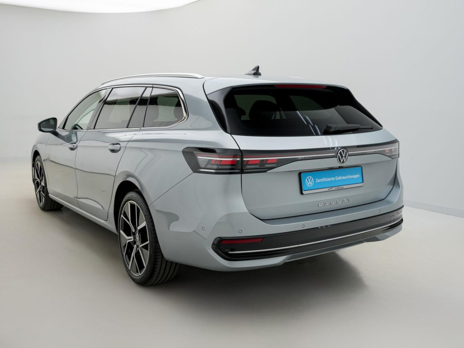 Volkswagen Passat Elegance