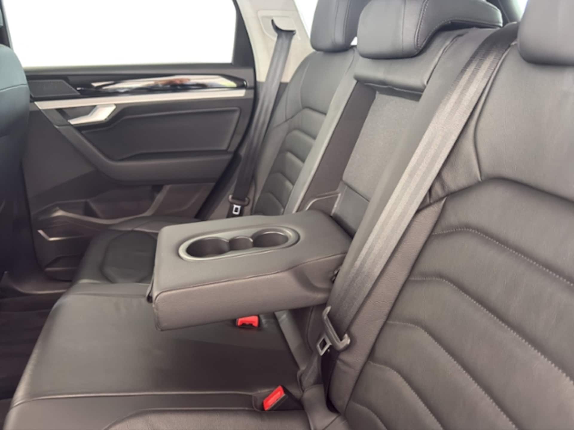 Volkswagen Touareg Basis-Modell