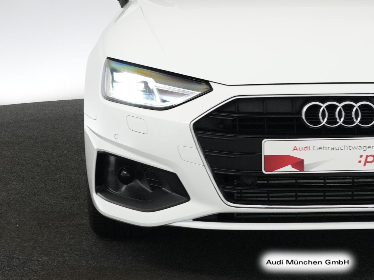 Bild über Audi A4 Avant 35 TFSI S tronic - für weitere Informationen kontaktieren Sie den Audi Partner