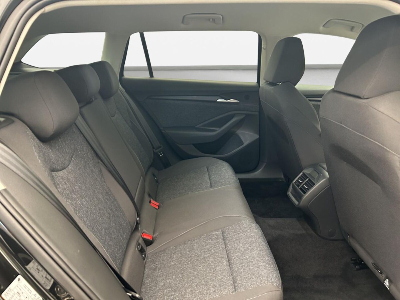 Škoda Superb Combi – Bild 16