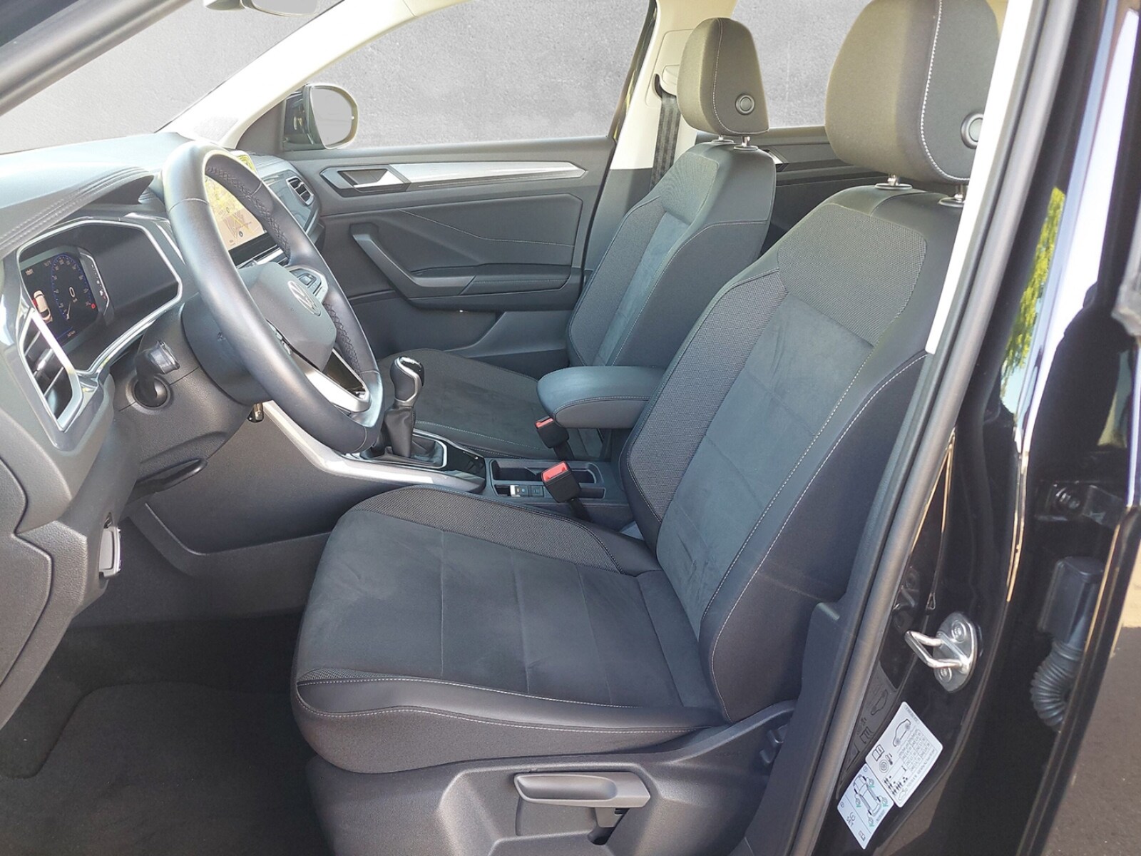 Volkswagen T-Roc – Bild 13