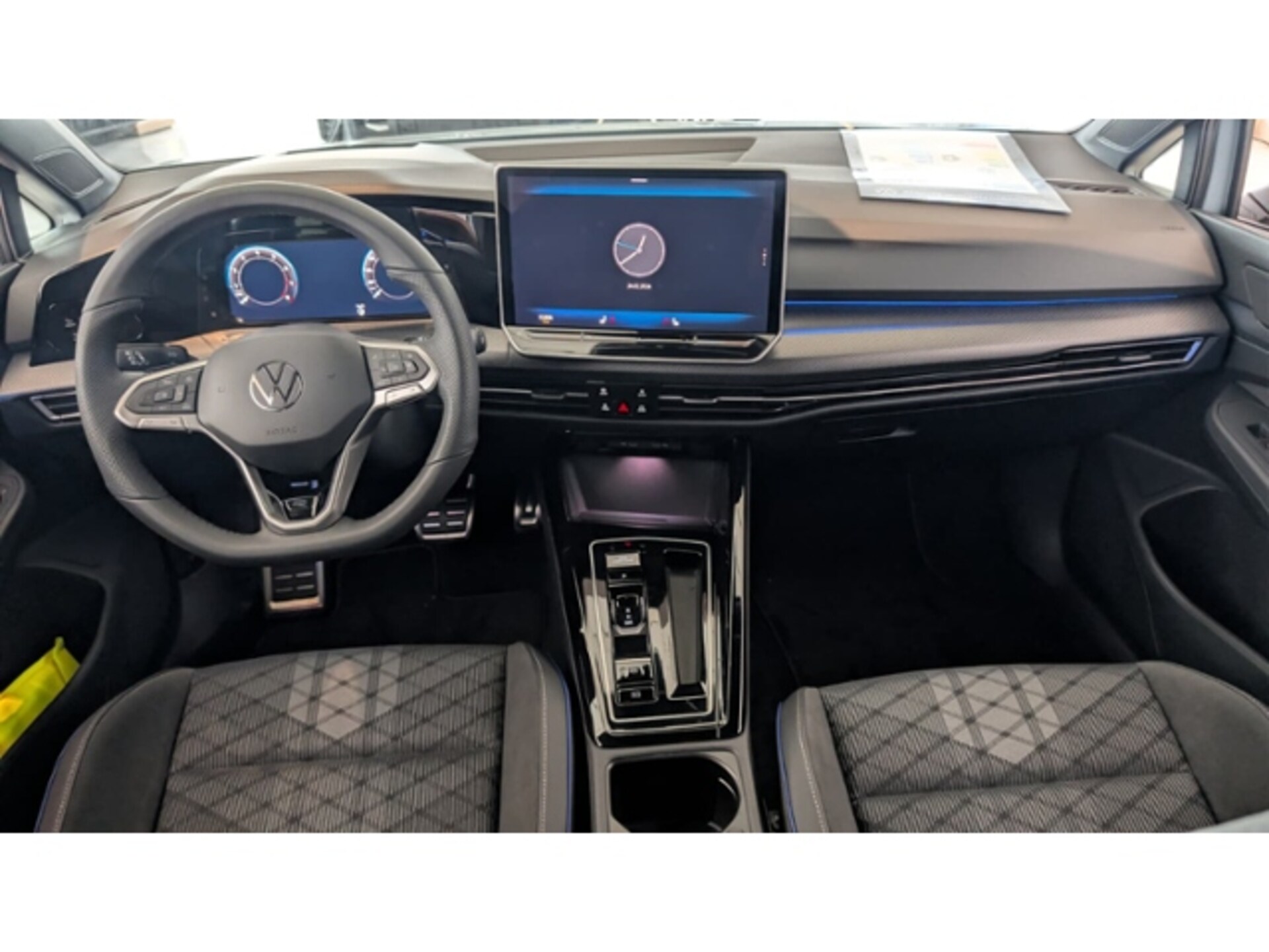 Volkswagen Golf R-Line
