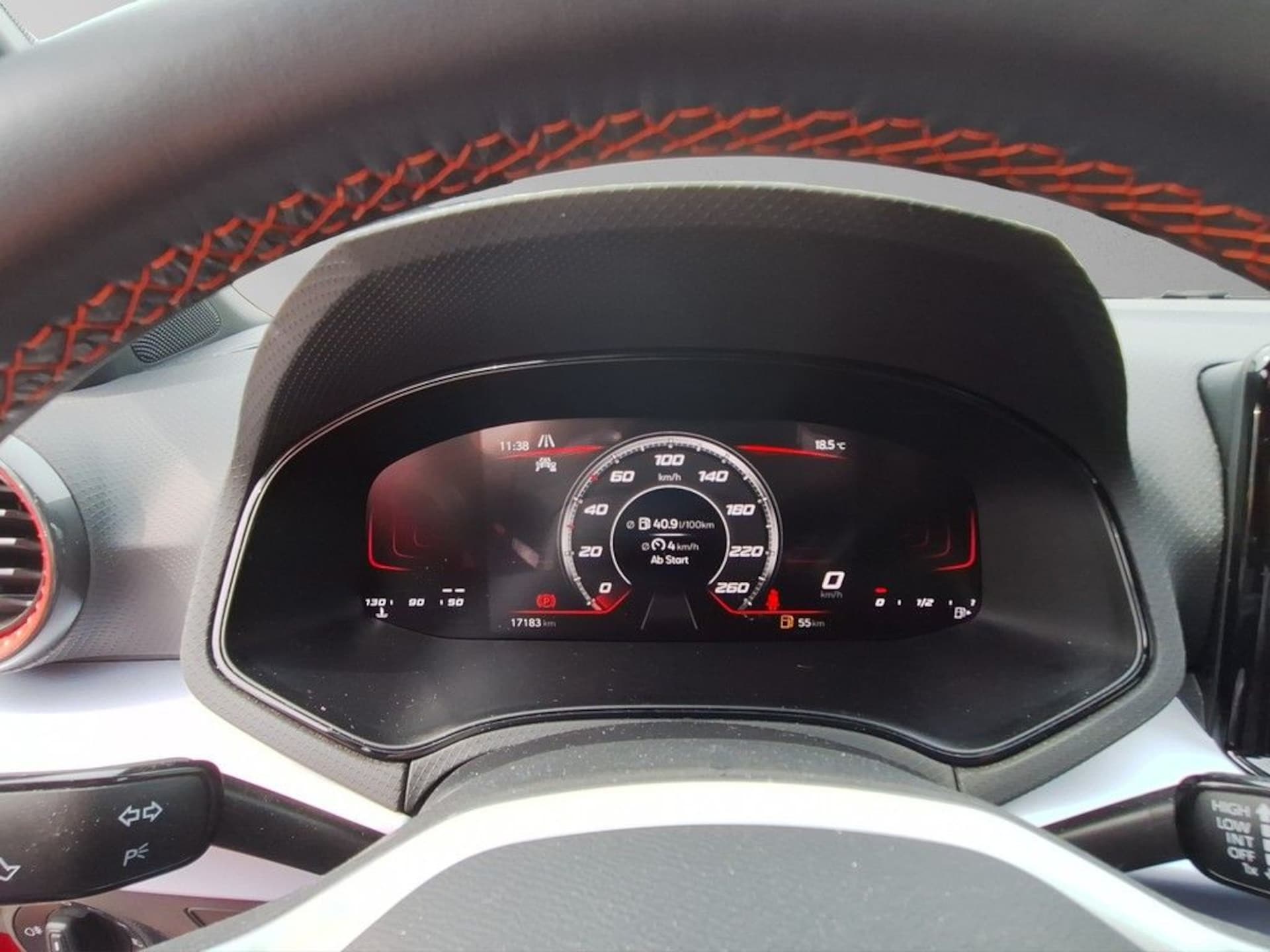 SEAT Arona FR