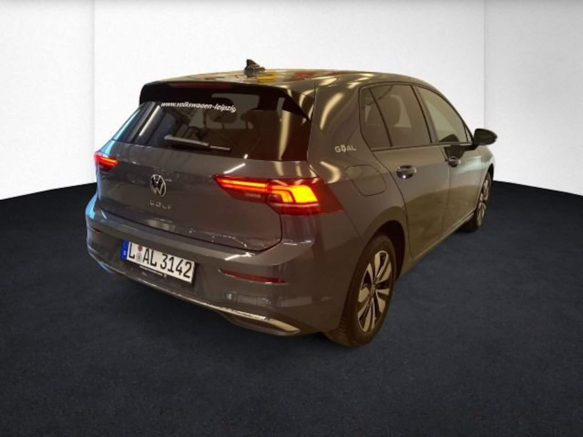 Volkswagen Golf Life