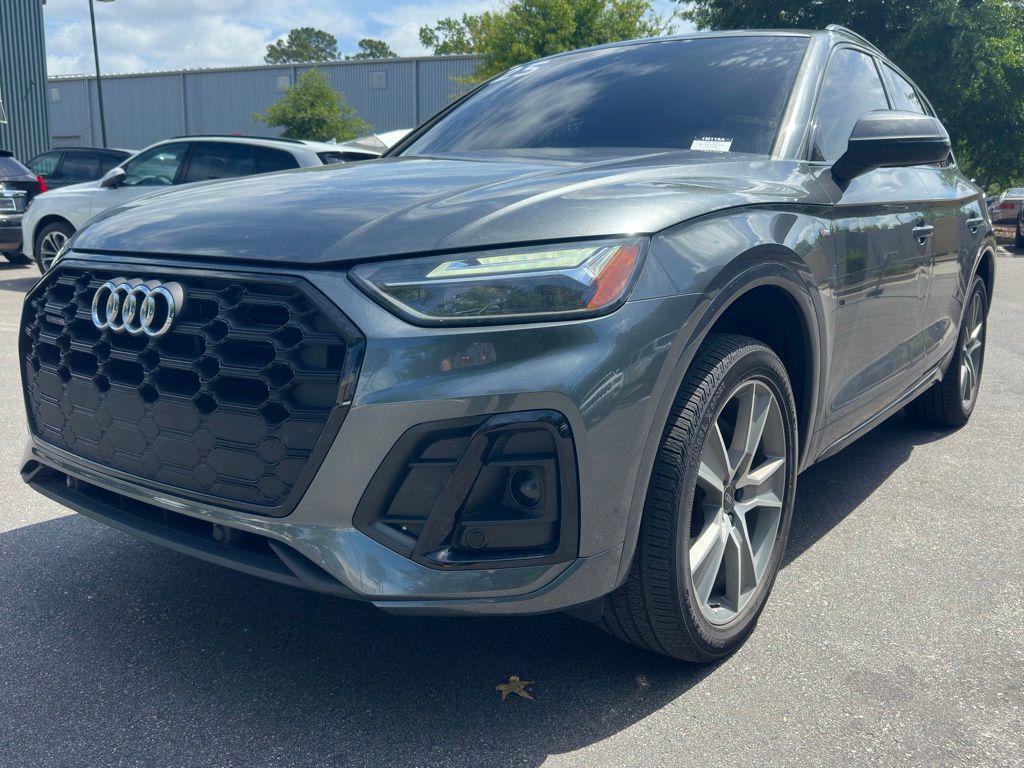 2025 Audi Q5 45 Premium's photo