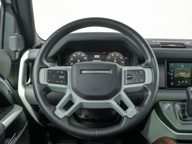 2024 Land Rover Defender SE - Photo 23