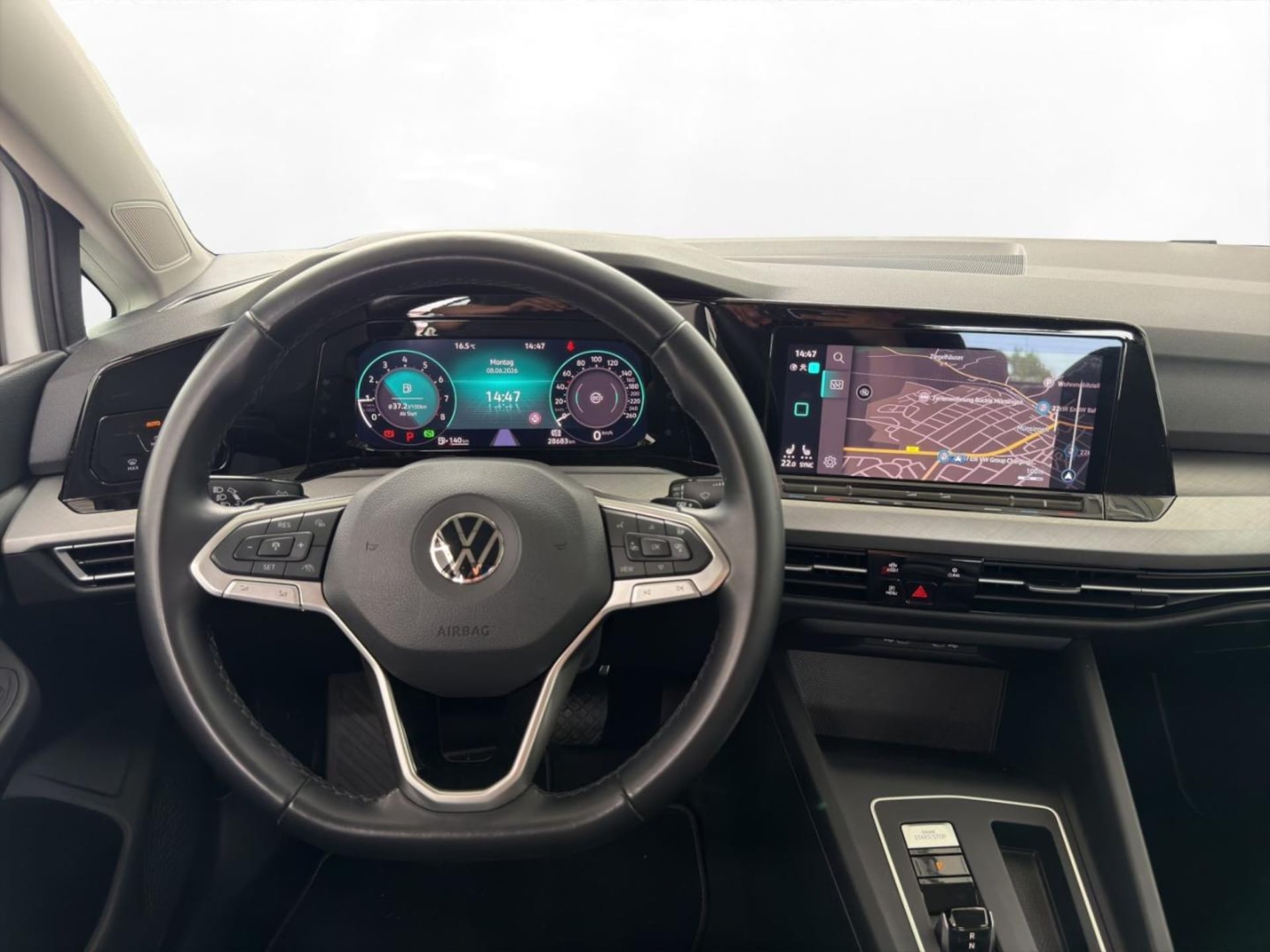 Volkswagen Golf Life