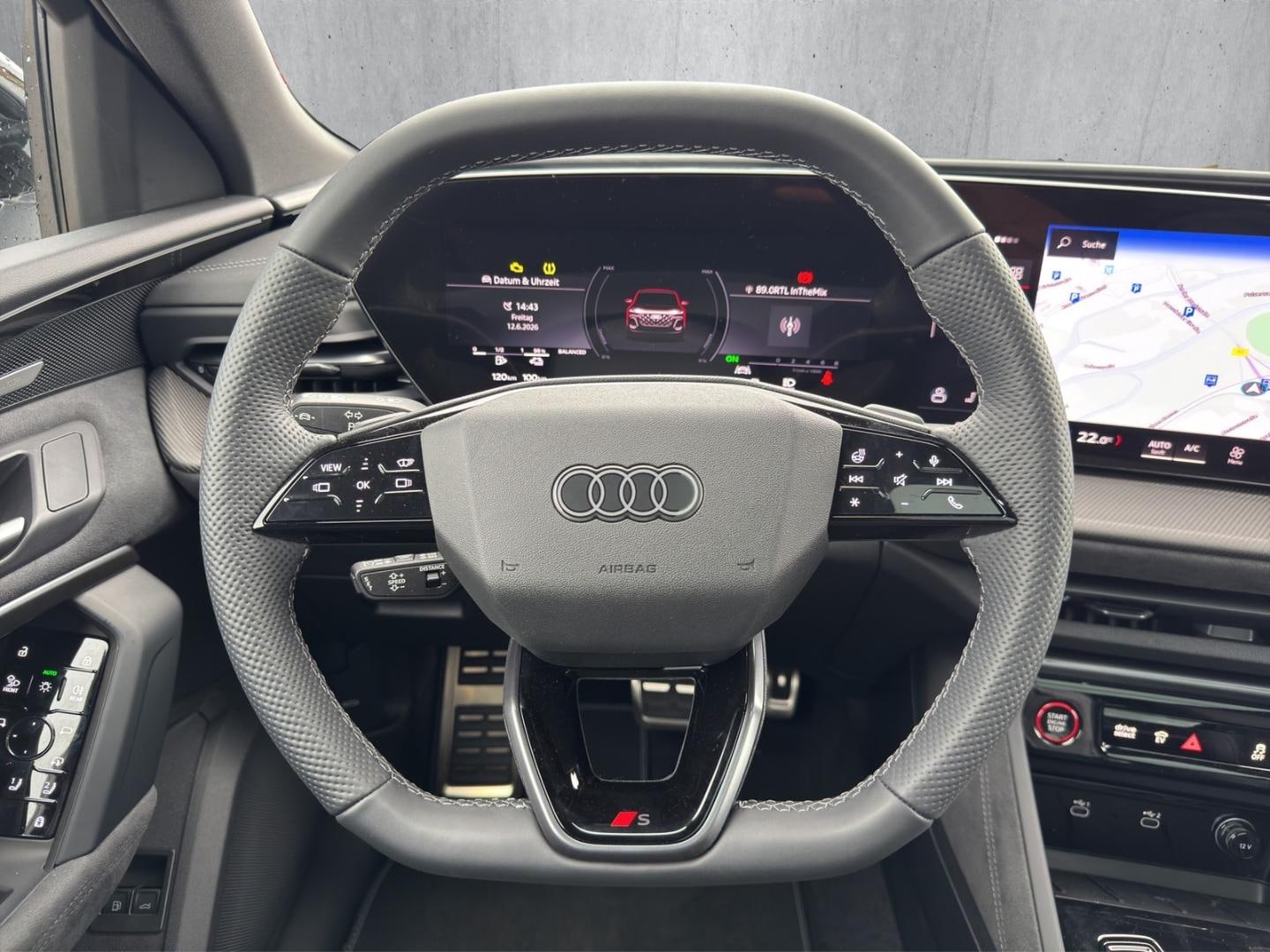 Bild über Audi Q5 SUV e-hybrid e-hybrid quattro 220 kW S tronic - für weitere Informationen kontaktieren Sie den Audi Partner