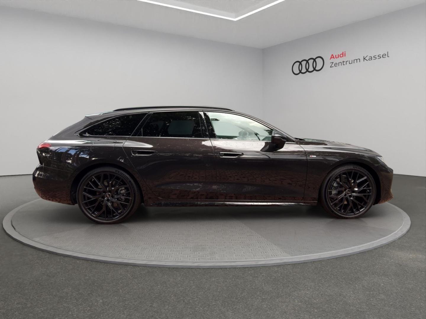 Bild über Audi A6 Avant edition one TDI quattro 220 kW S tronic - für weitere Informationen kontaktieren Sie den Audi Partner