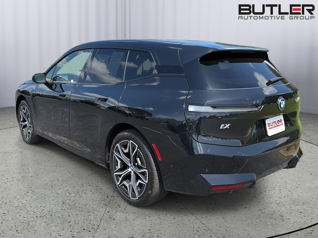 2025 BMW iX