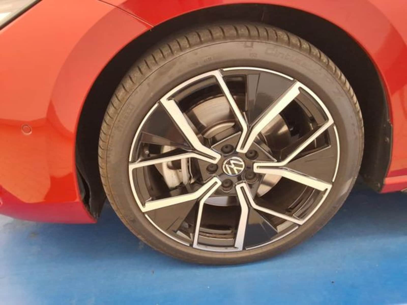 Volkswagen Passat – Bild 9