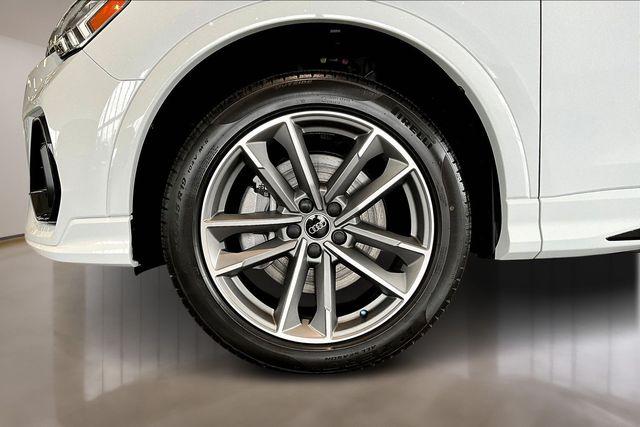 2025 Audi Q3 S Line Premium - Photo 12