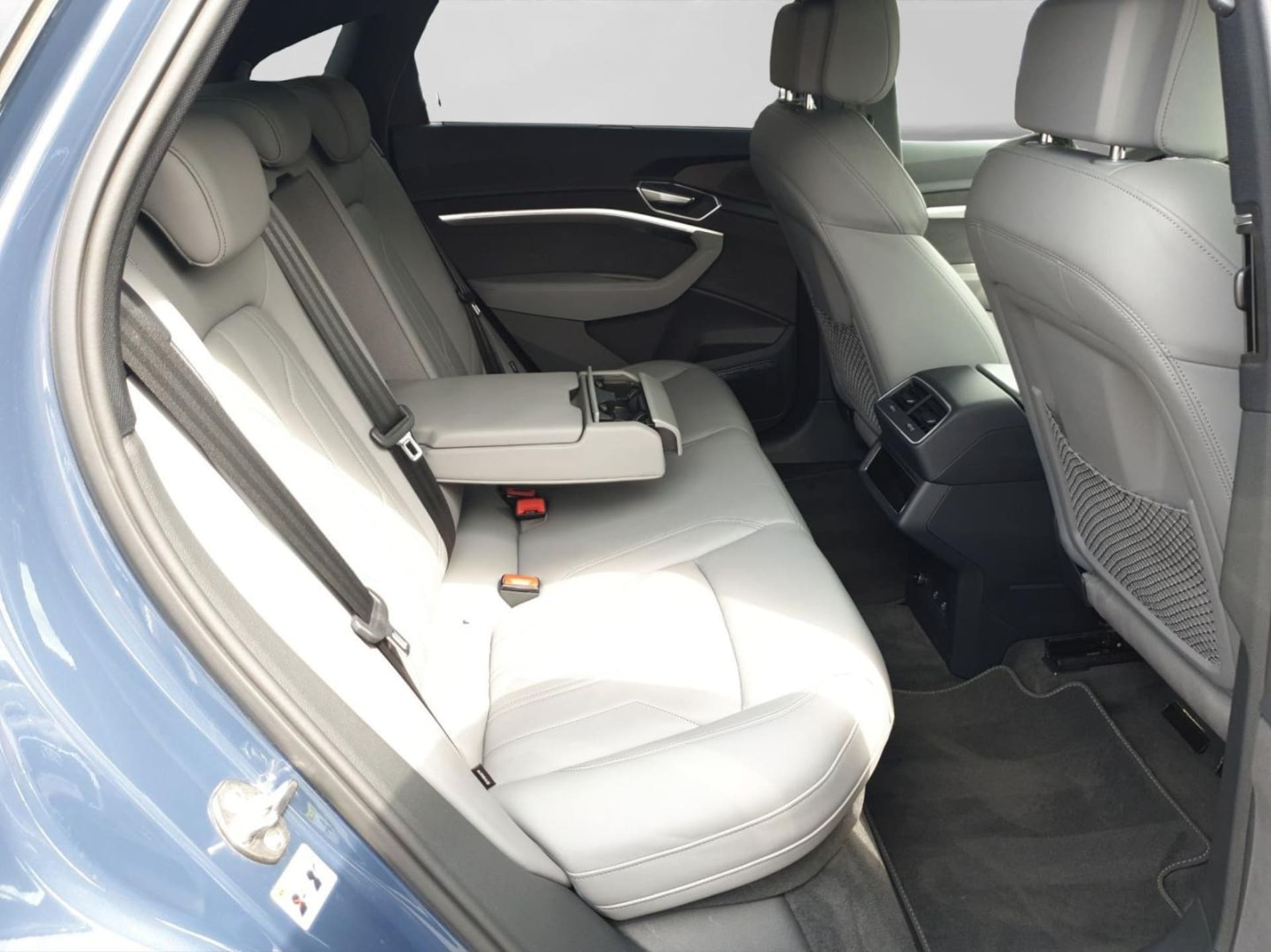 Audi e-tron Sportback S line
