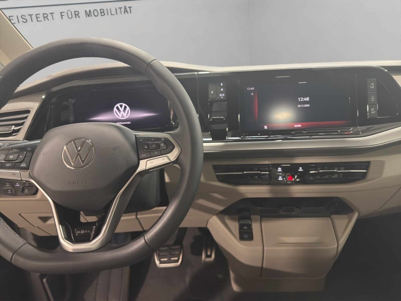 Volkswagen Multivan – Bild 15