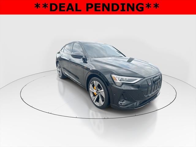 Used 2022 Audi e-tron Sportback Prestige with VIN WA13AAGEXNB039086 for sale in Kansas City