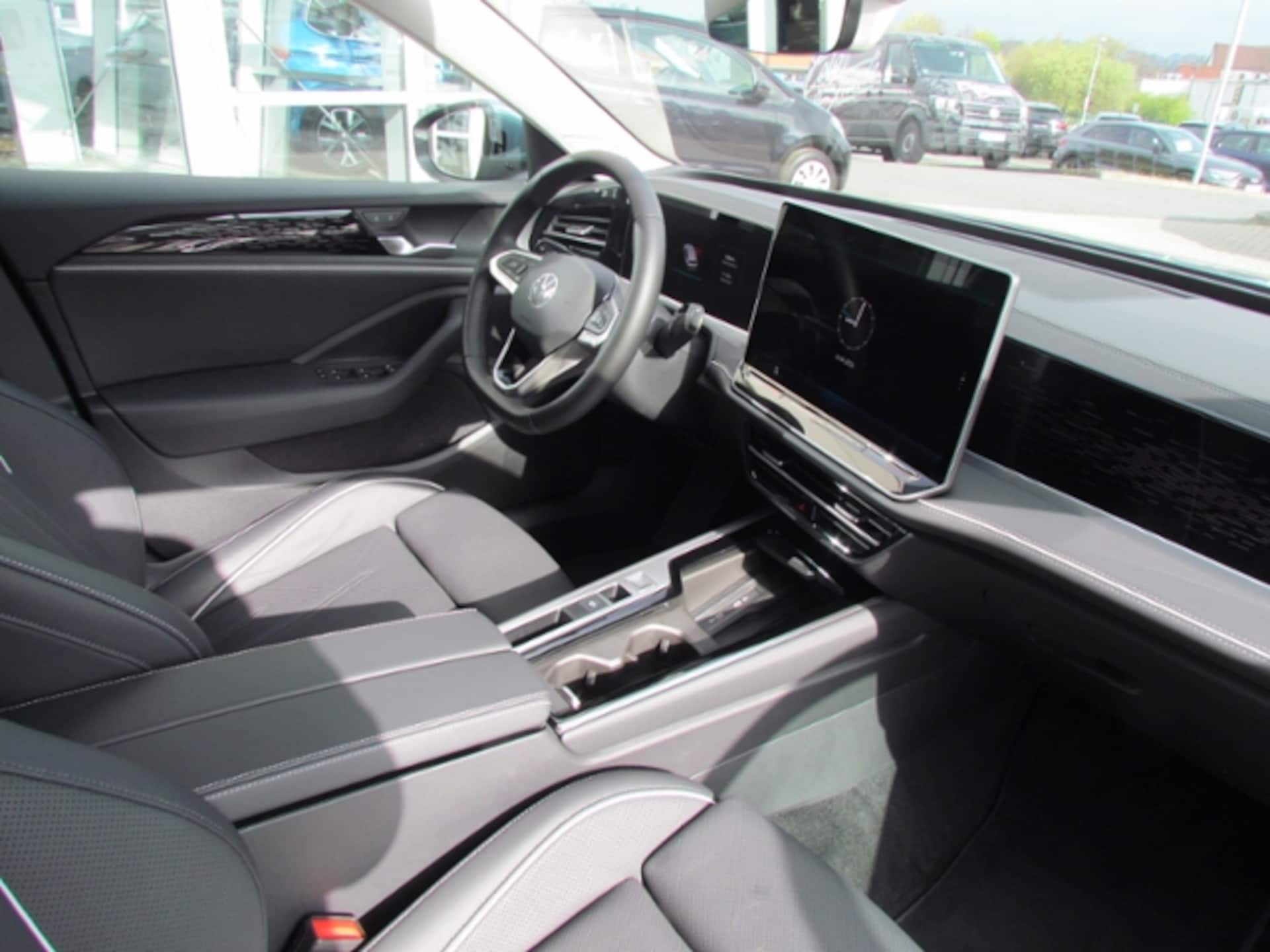 Volkswagen Passat Elegance
