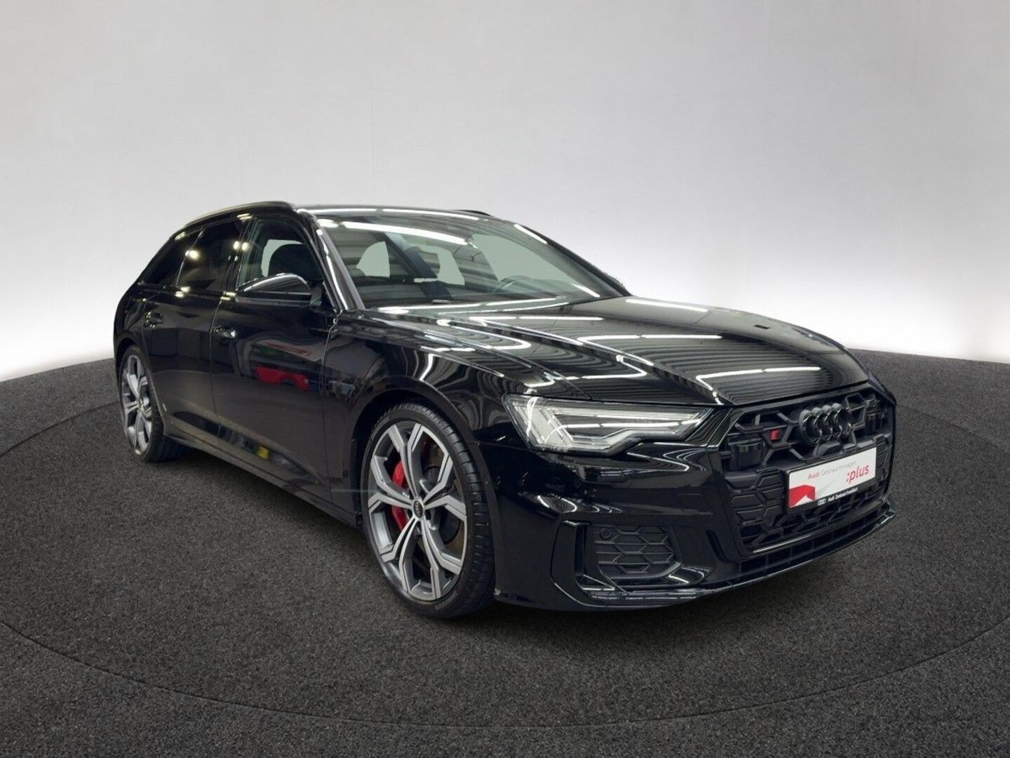 Bild über Audi S6 Avant TDI quattro tiptronic - für weitere Informationen kontaktieren Sie den Audi Partner