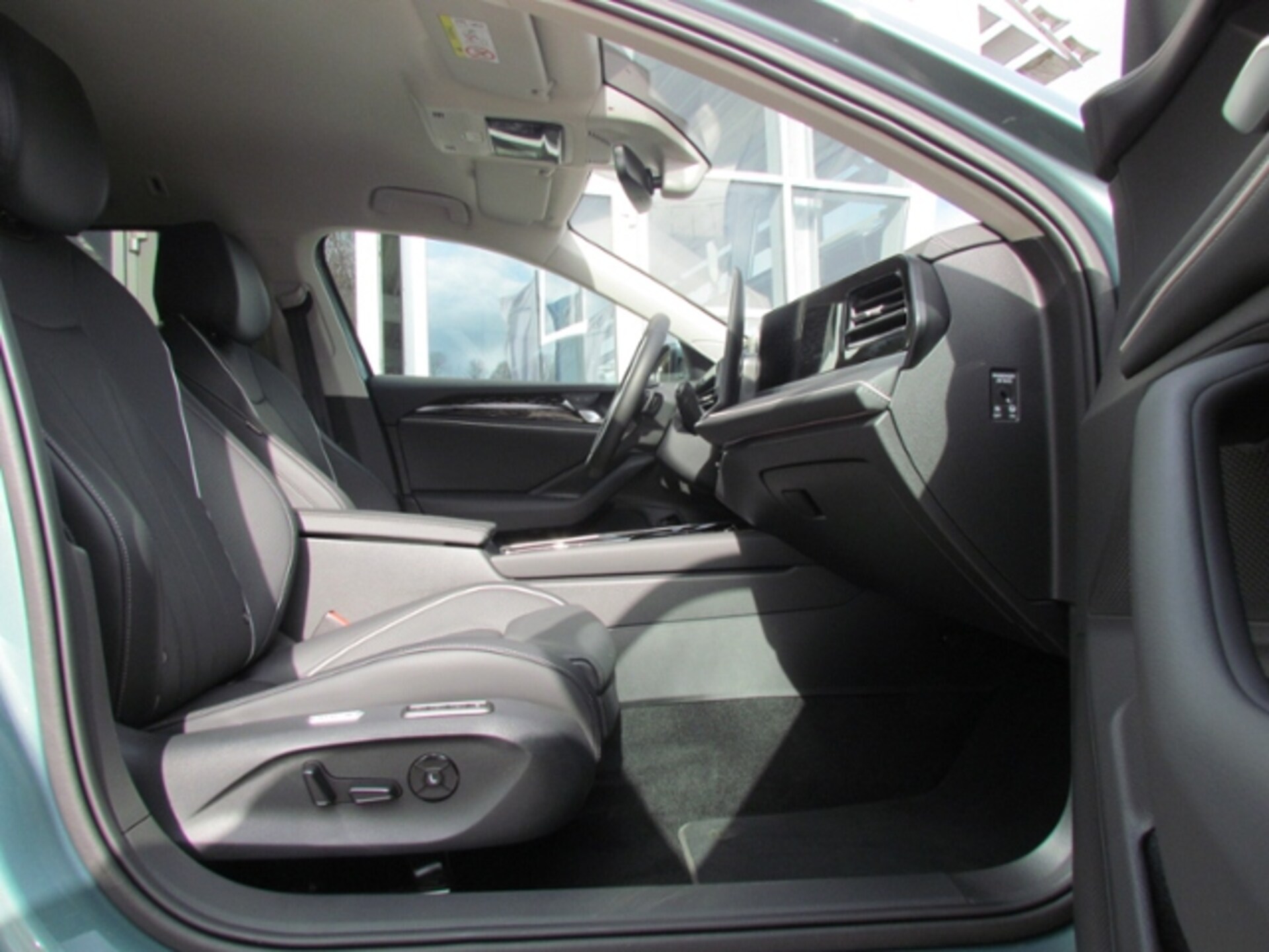 Volkswagen Passat Elegance