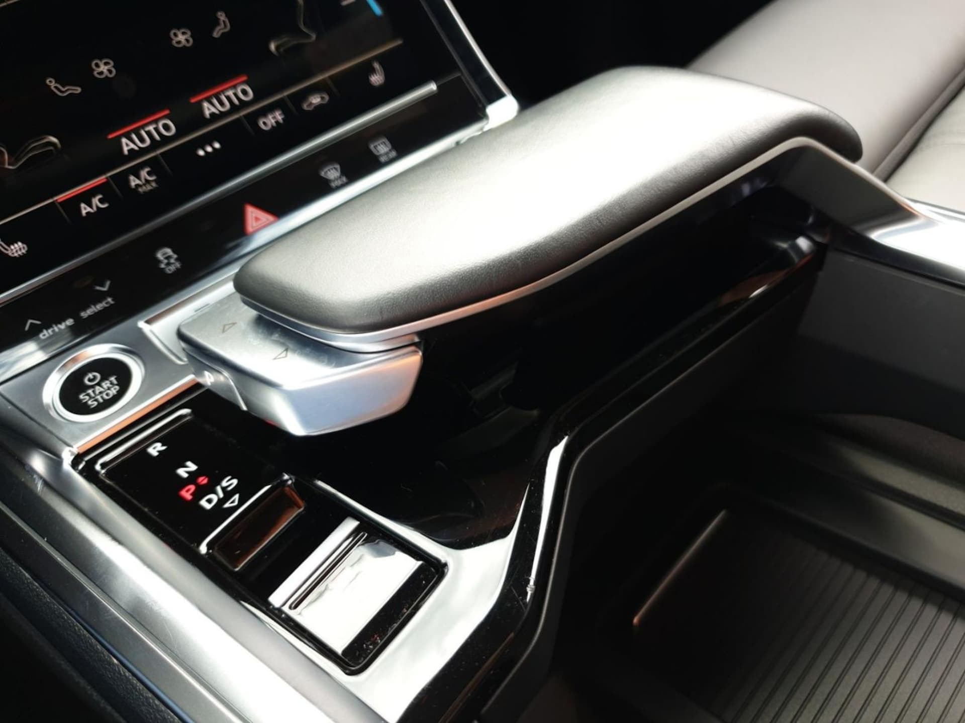 Audi e-tron Sportback S line