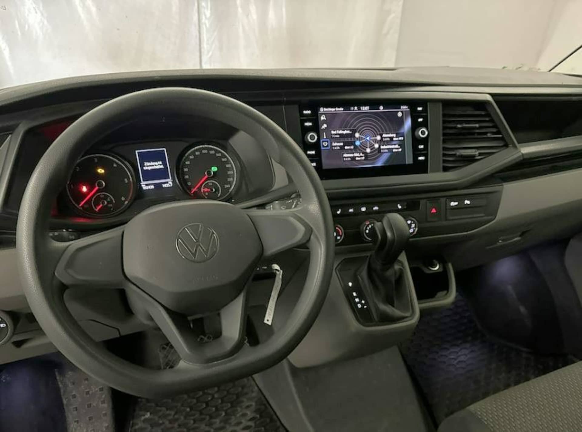 Volkswagen T6.1 Transporter Kasten kurzer Radstand