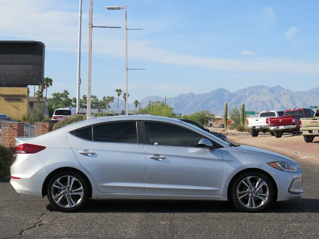 2018 Hyundai Elantra