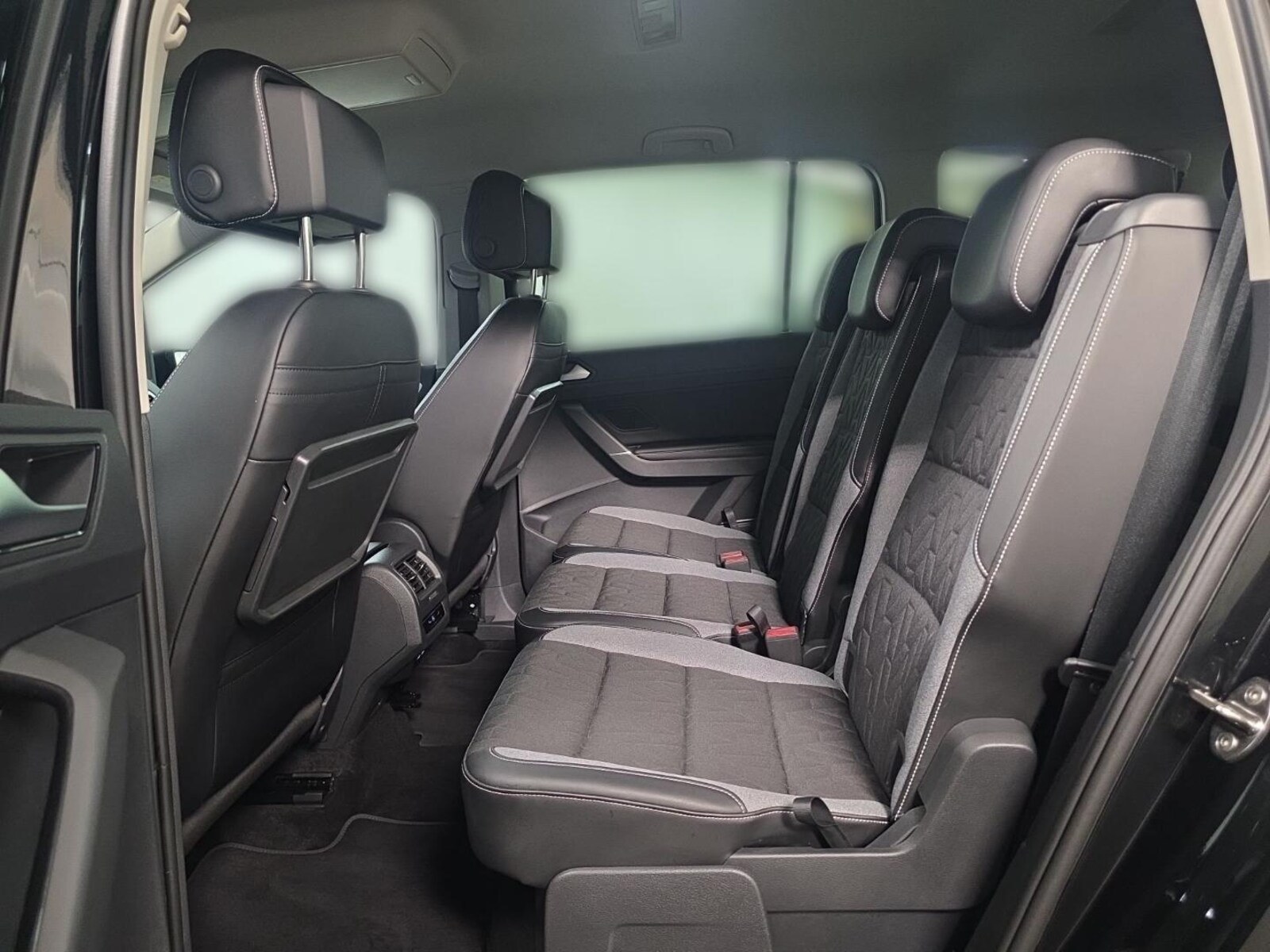 Volkswagen Touran – Bild 13