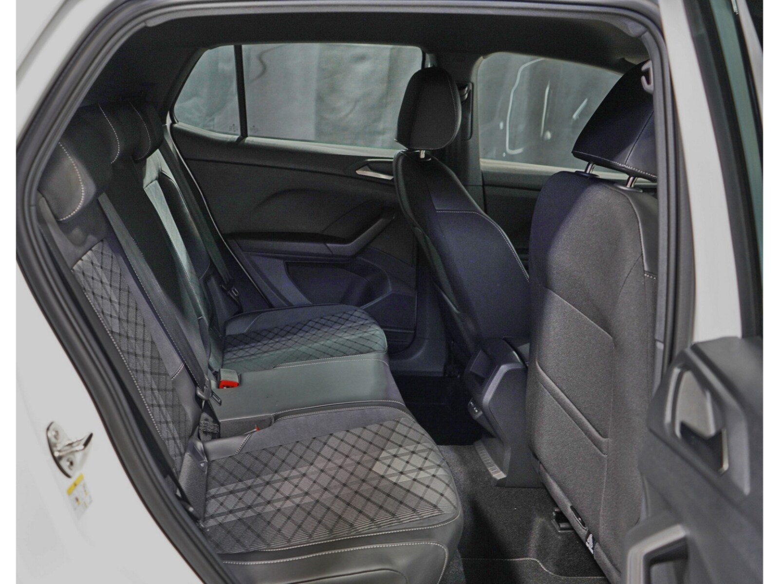 Volkswagen T-Cross – Bild 10