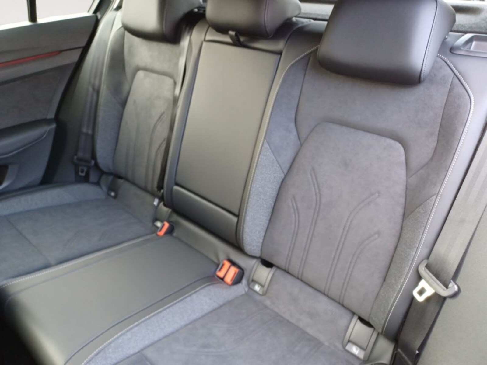 Volkswagen Golf – Bild 8