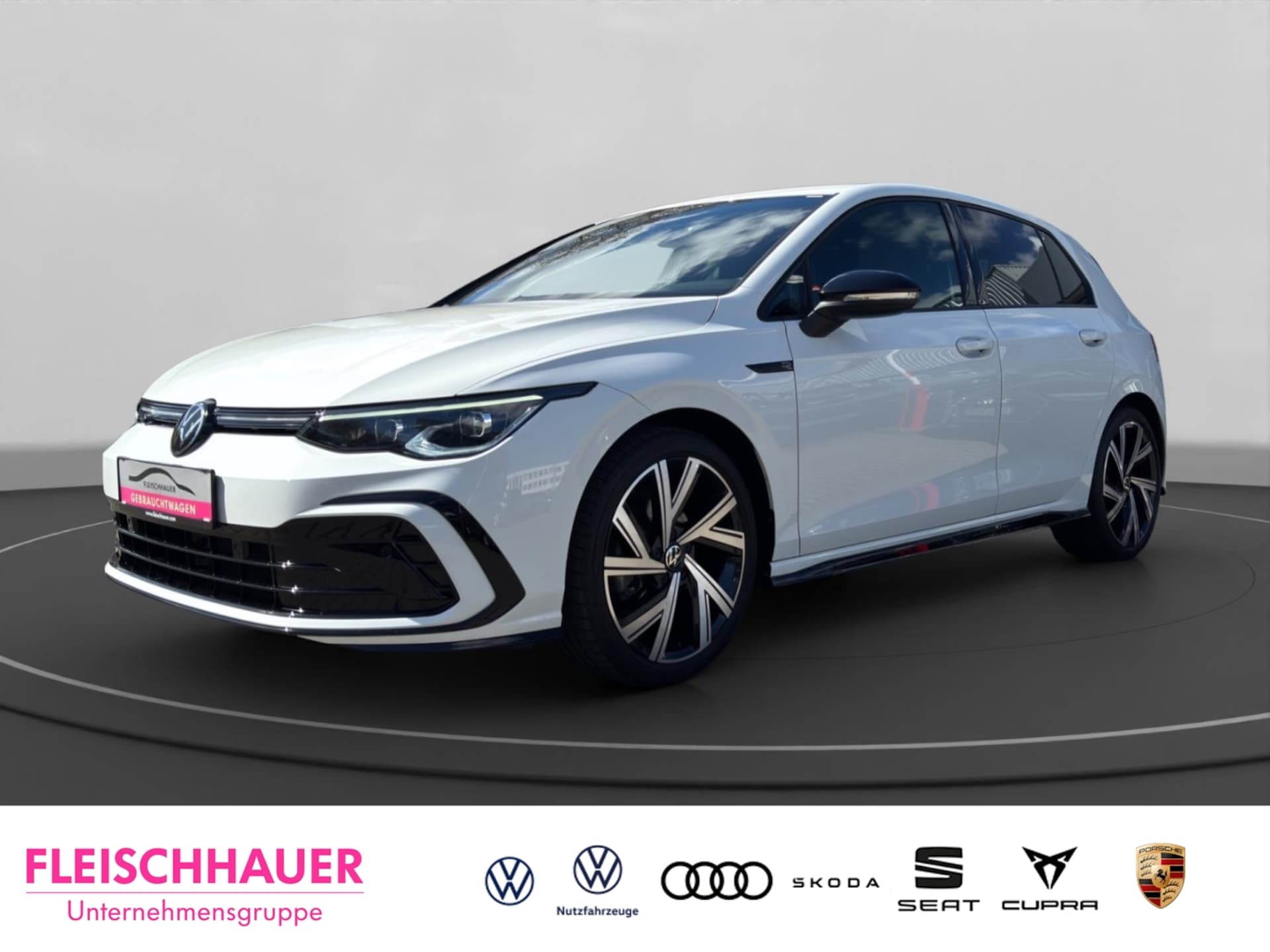 Volkswagen Golf R-Line