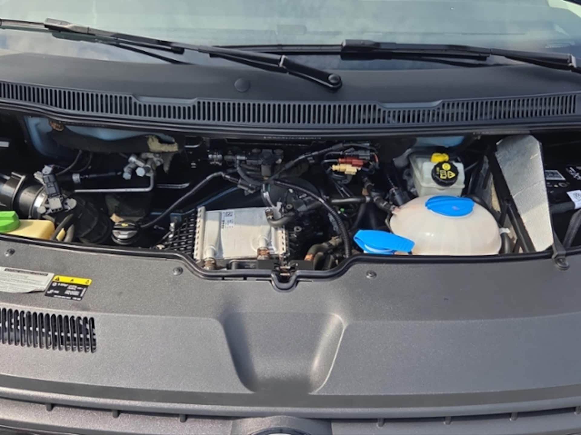 Volkswagen T6 Transporter Kombi kurzer Radstand