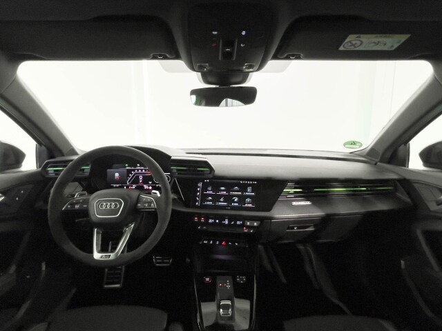 Image about Audi RS 3 Limousine TFSI quattro S tronic