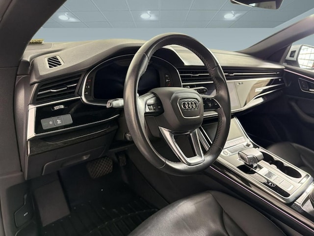 2021 Audi Q8