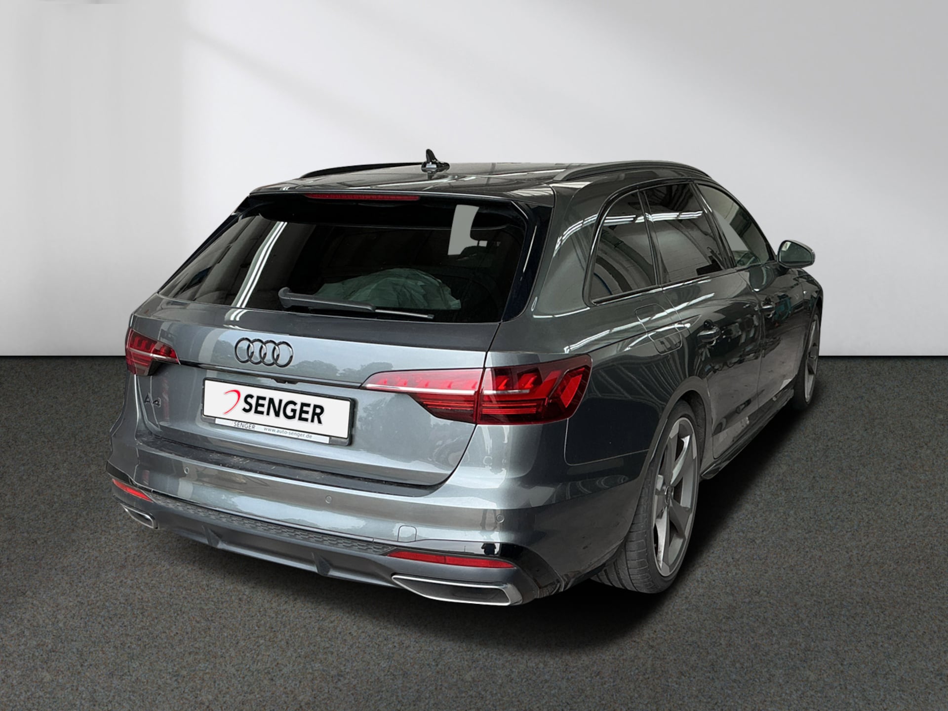 Audi A4 Avant S line