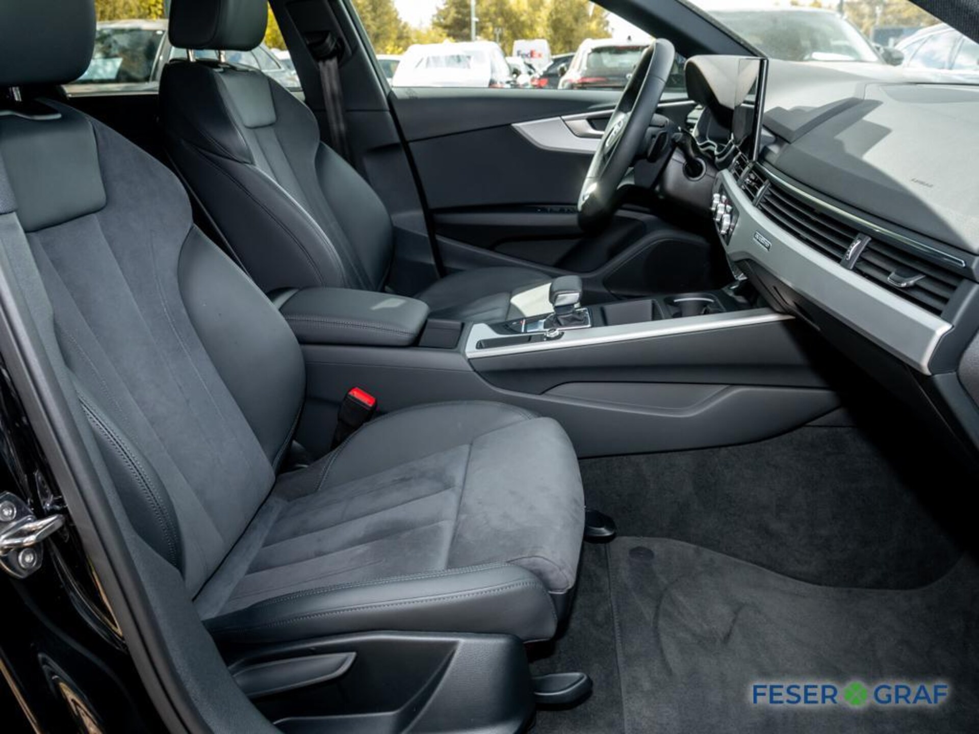 Audi A4 Avant S line