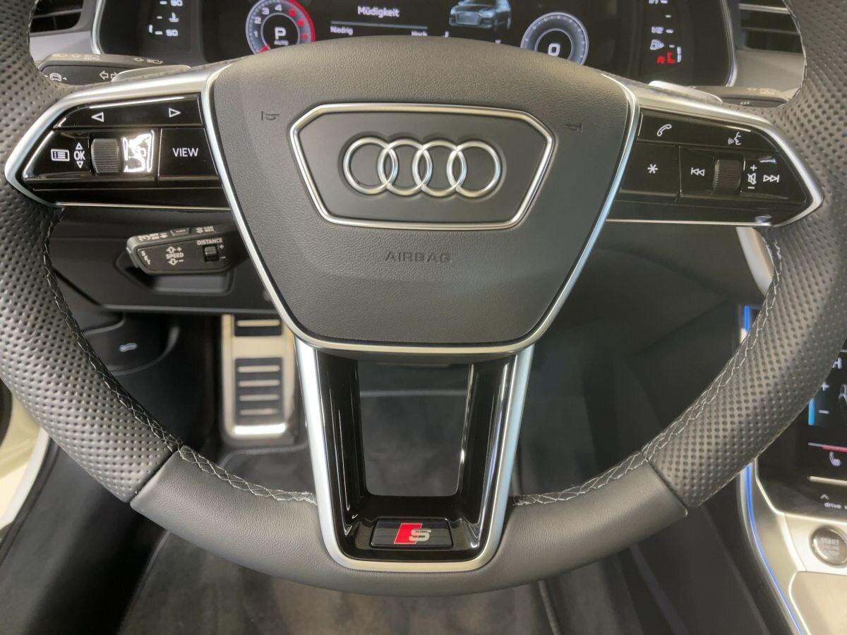Image about Audi A6 Avant S line 55 TFSI quattro S tronic