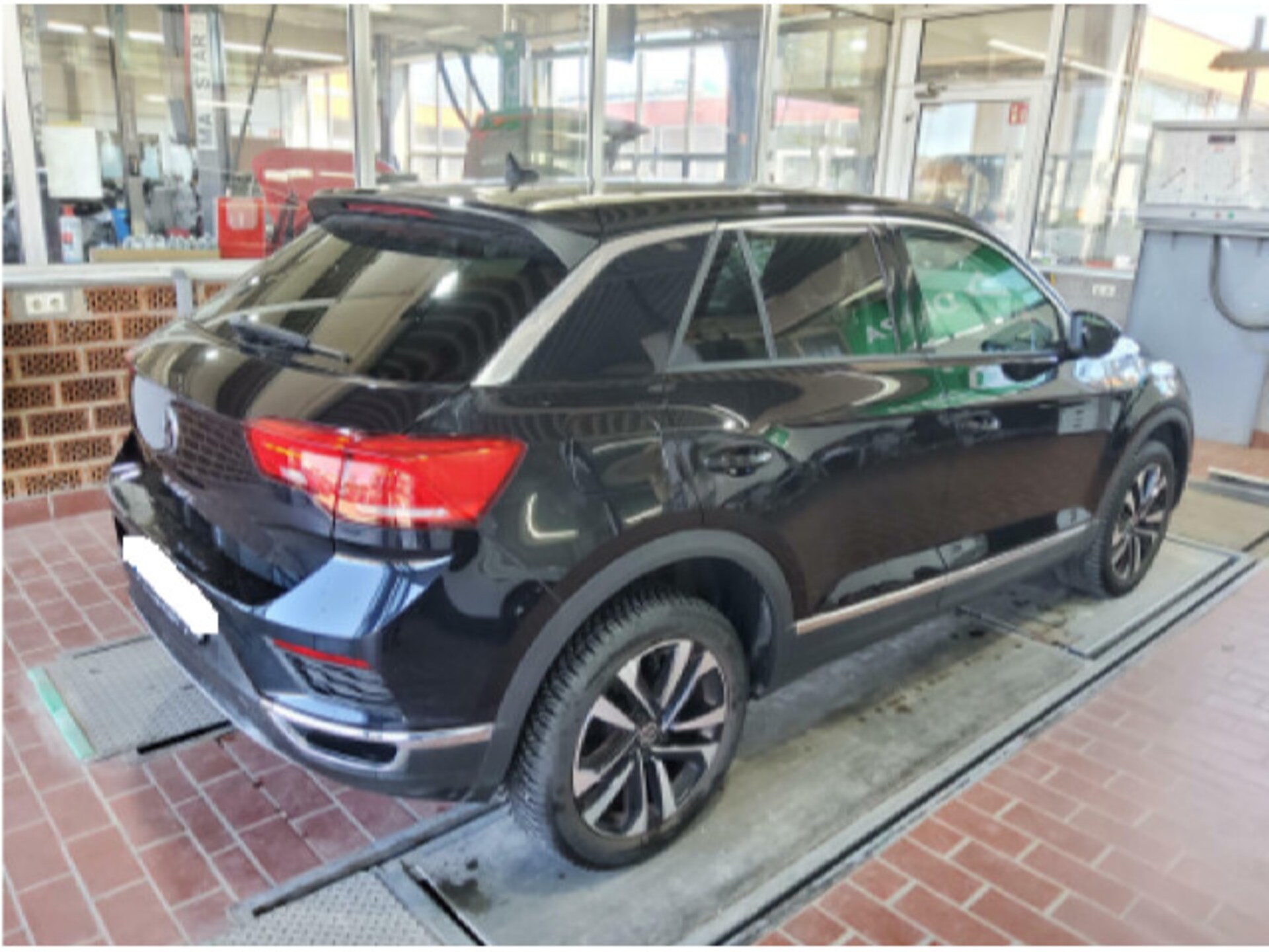 Volkswagen T-Roc United