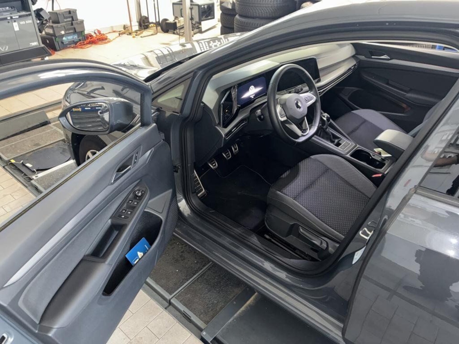 Volkswagen Golf Active