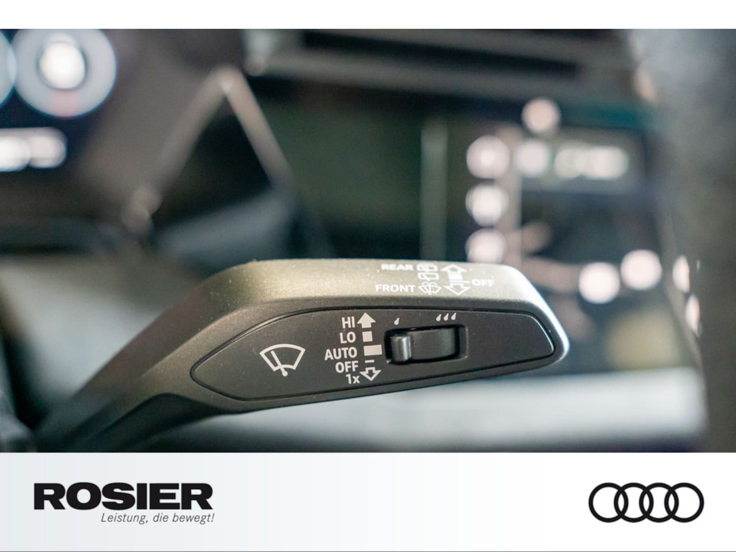 Bild über Audi RS 3 Sportback TFSI quattro 294 kW S tronic - für weitere Informationen kontaktieren Sie den Audi Partner