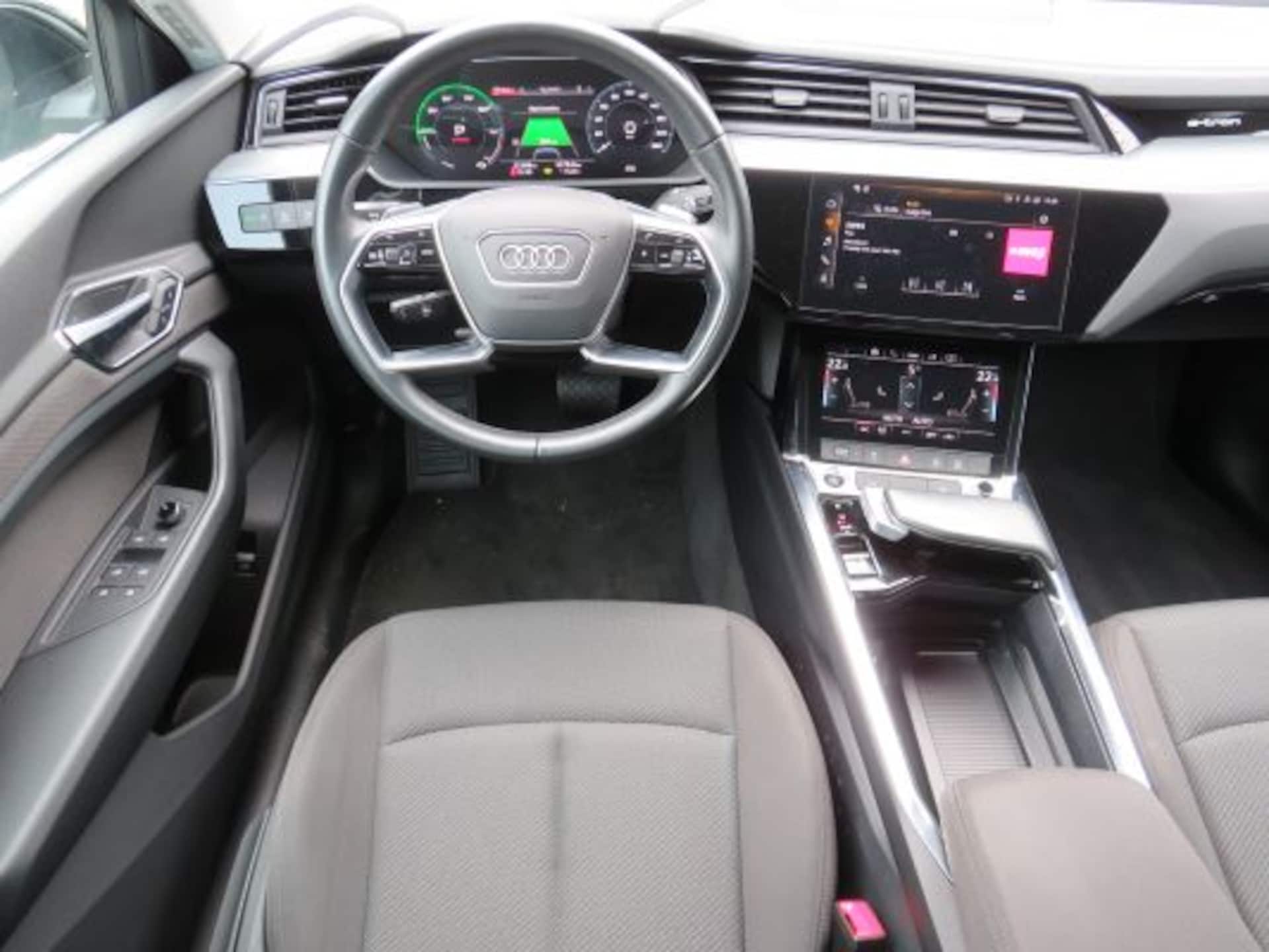 Audi e-tron