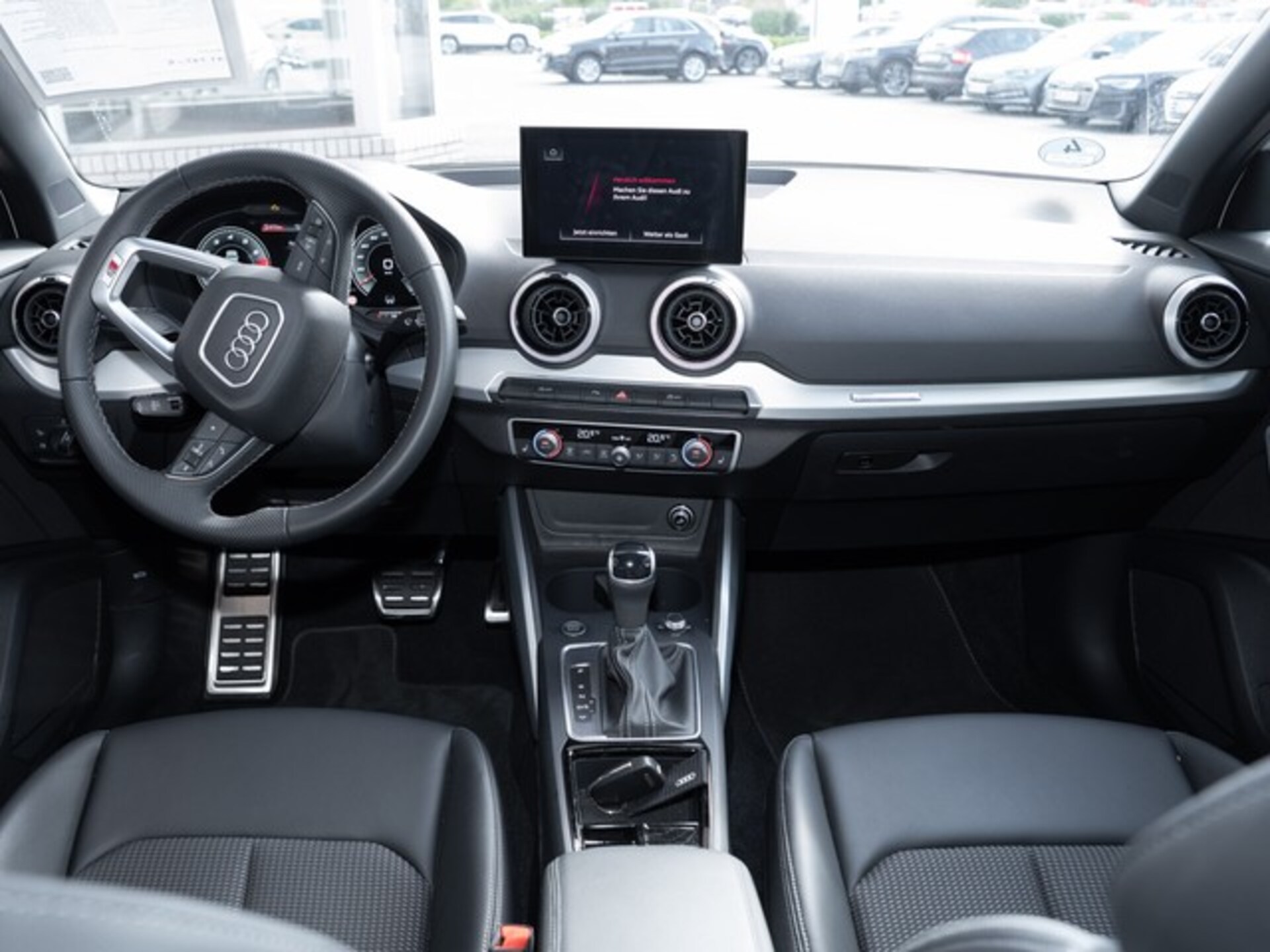 Audi Q2 S line