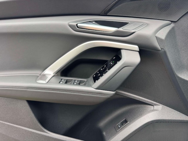 2025 Audi Q5 Premium - Photo 11
