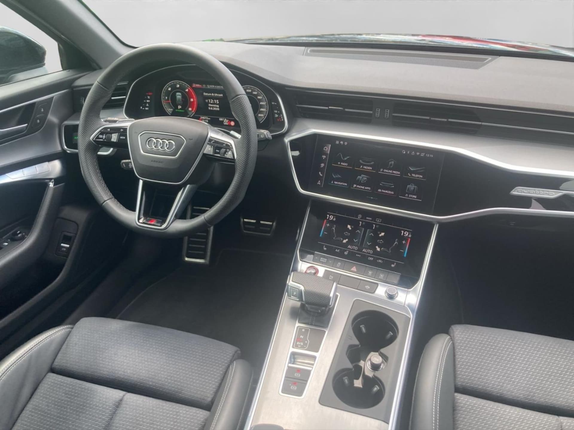 Audi S6 Avant