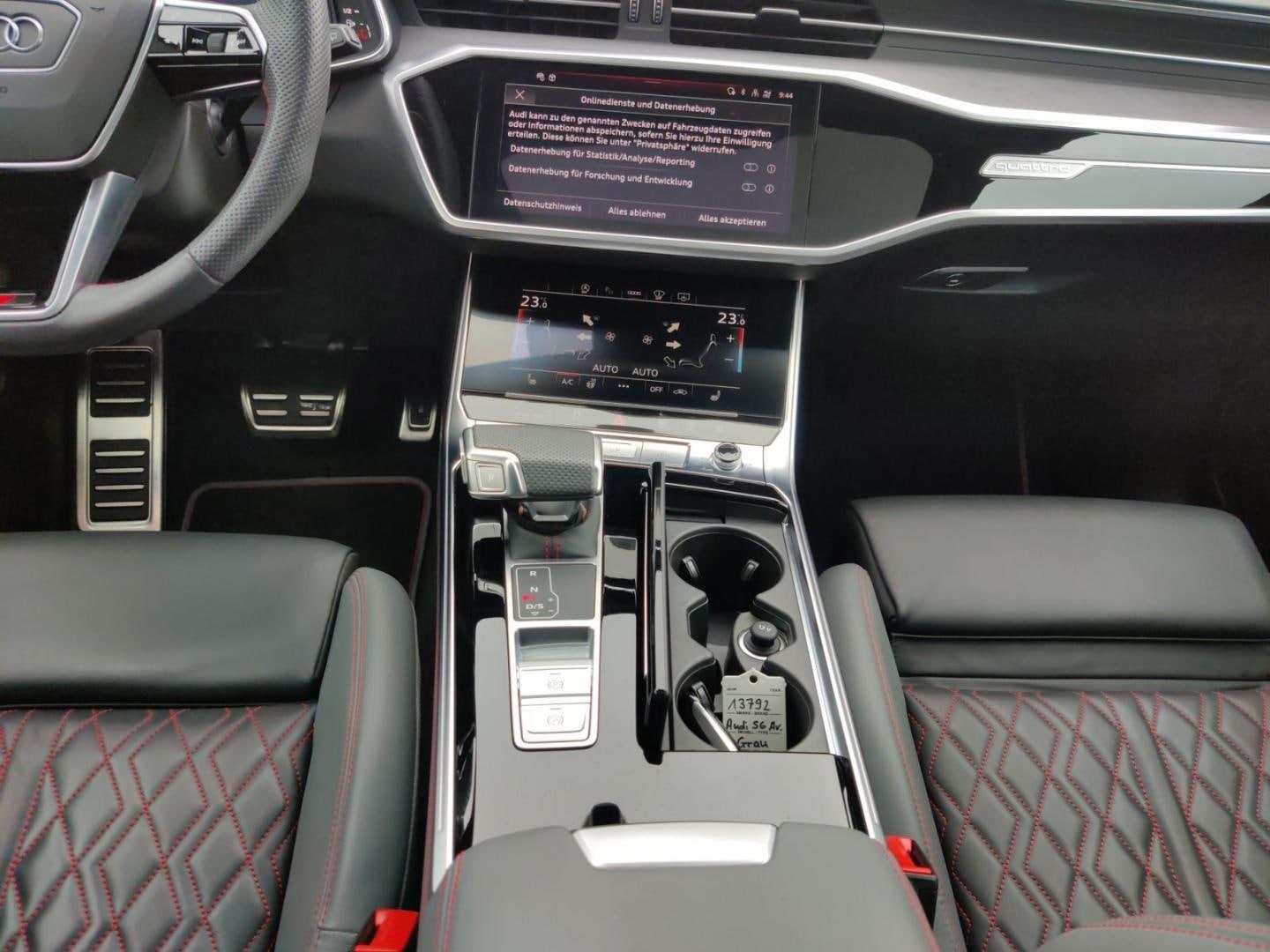 Bild über Audi S6 Avant TDI quattro tiptronic - für weitere Informationen kontaktieren Sie den Audi Partner