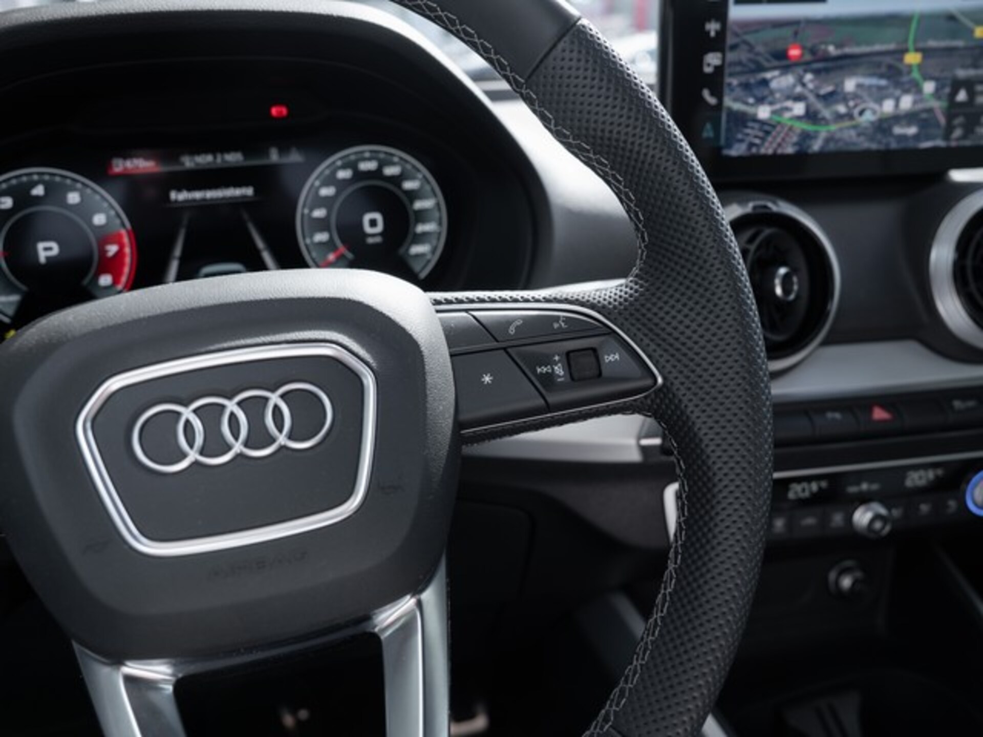 Audi Q2 S line
