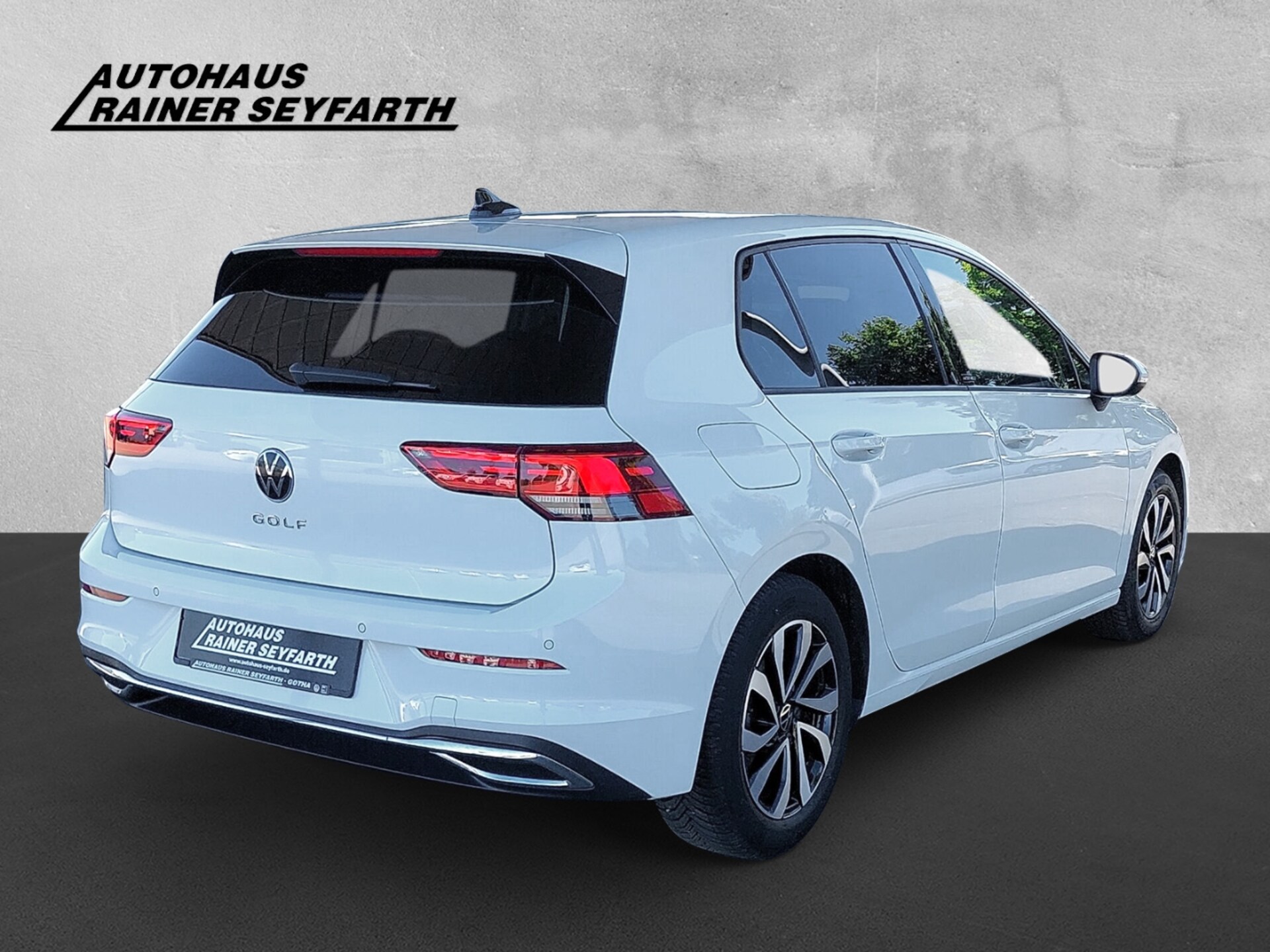 Volkswagen Golf Active