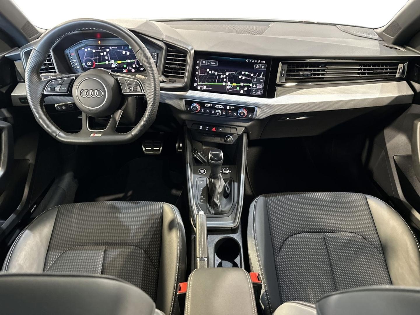 Bild über Audi A1 Sportback S line 30 TFSI S tronic - für weitere Informationen kontaktieren Sie den Audi Partner
